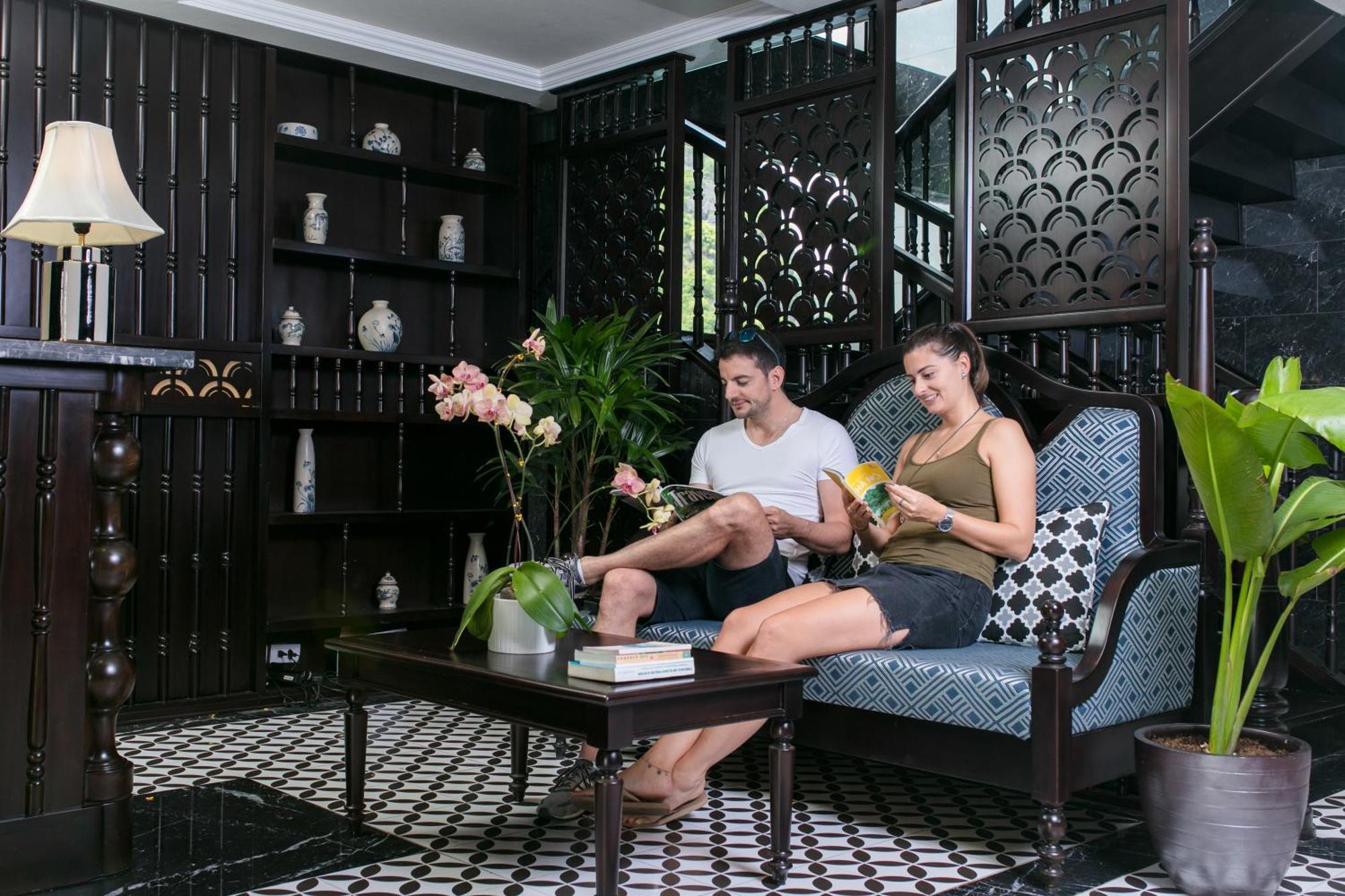 Genesis Luxury Regal Cruises Hotel Ha Long Buitenkant foto