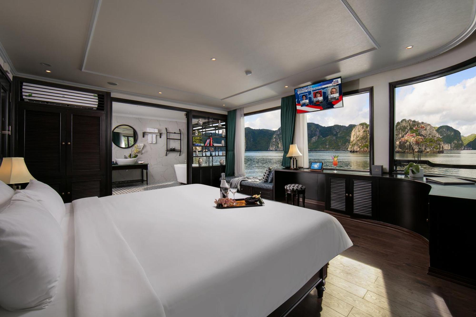 Genesis Luxury Regal Cruises Hotel Ha Long Buitenkant foto
