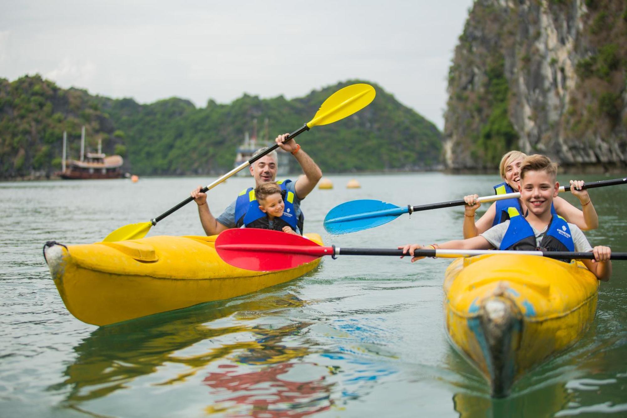 Genesis Luxury Regal Cruises Hotel Ha Long Buitenkant foto