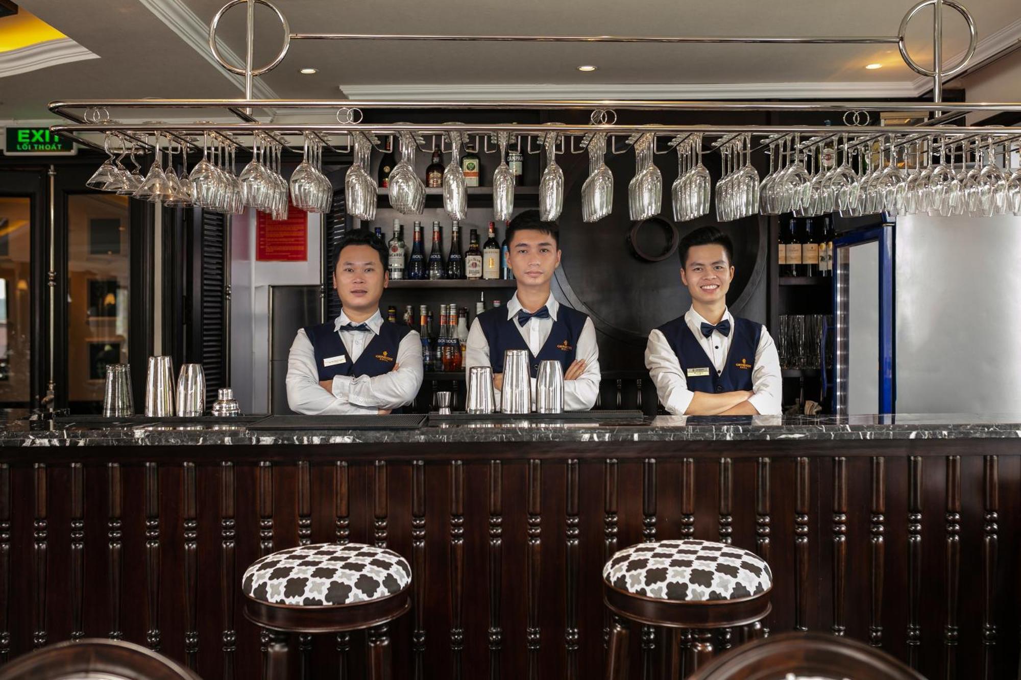 Genesis Luxury Regal Cruises Hotel Ha Long Buitenkant foto